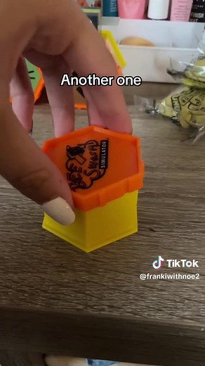 Unboxing 6 Mystery Bee Swarm Boxes | Cute Toys Collection Growth