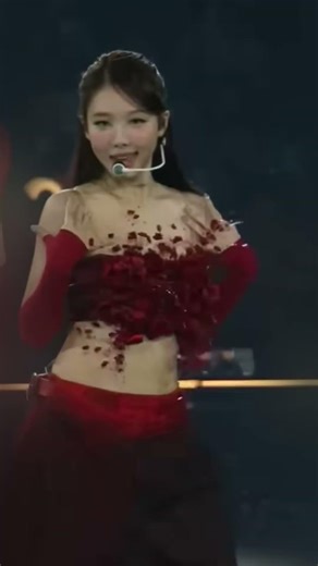 #TWICE #트와이스 #NAYEON #나연 #TWICE_THISISFOR_WORLD_TOUR