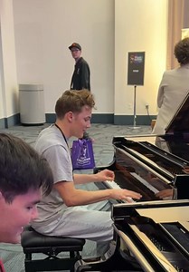 If you’re happy and you know it STOMP YOUR FEET #piano | ピアノ