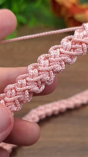 🤯 WOW! Gorgeous Crochet Bag Handle Tutorial! #crochet #knitting #crochetinspiration #amigurumi #fblifestyle | Crochet