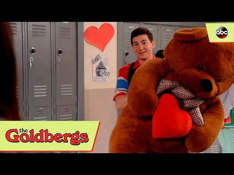 Erica Hates Valentine's Day - The Goldbergs 4x13