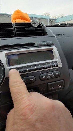 How to input radio security code 2008 Honda Fit (how to fix enter code car radio not working)