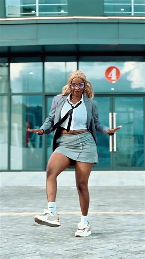 Rate me from 0-10 Shot & edited by @Phyzzo Brown #markzuckerberg #amapiano #savibes🇿🇦🇿🇦🇿🇦🇿🇦 #tanzaniatiktok #southafricatiktok🇿🇦