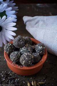 Sesame Ladoo| Til Ladoo | Sesame Energy Balls
