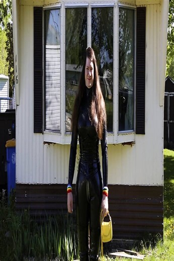 Living freely in a unique latex lifestyle