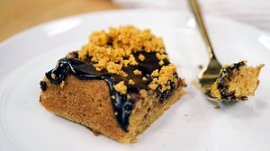 Butterfinger Cake Full Recipe: taste.md/2BI2ASm | Sugar Fix