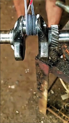 Crankshaft polishing made easy! #enginemaintenance #diy #automotive