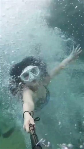 Plunge - diving #naturegirl #short