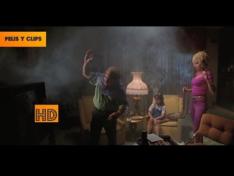 Matilda rompe el televisor En ESPAÑOL HD