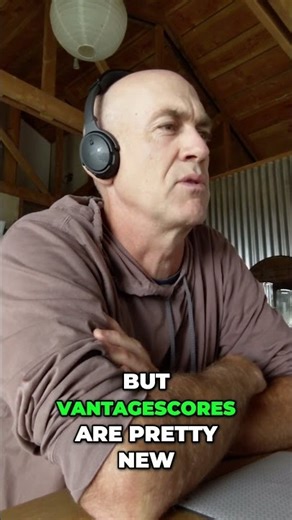 Unlock Credit Score Secrets: FICO vs. Vantage Explained #shorts