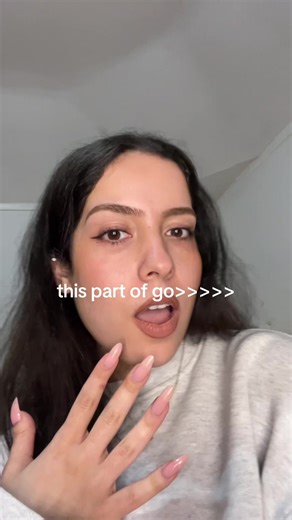 Blackpink's Jennie and Rosé Shine in 'Go' Performance