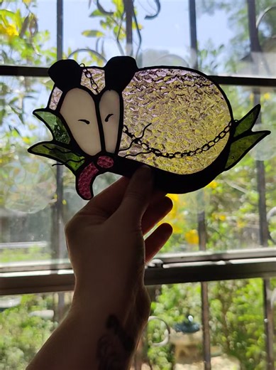 pink opossum! I ran out of the gray glass I use for this pattern, so I had to get a little creative. I love how it turned out!