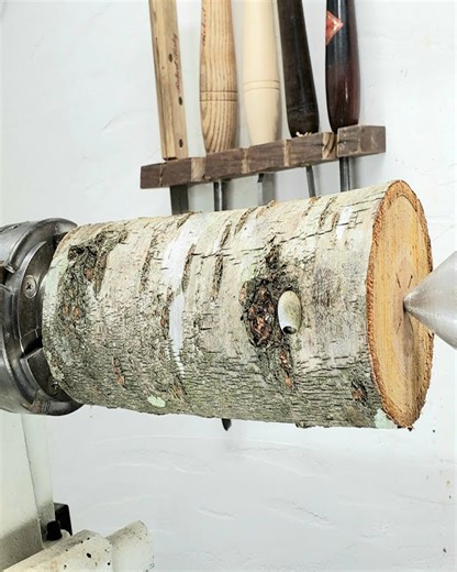 Woodturning Log to a Flowers Art | DIY & Crafts