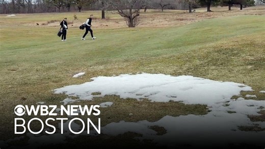 Snow on course doesn't stop Massachusetts golfers from hitting links