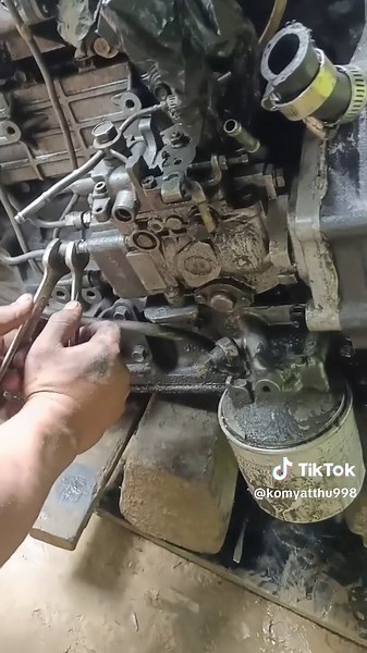 4hl1 Engine Fuel Pump Repair Techniques for Mechanics