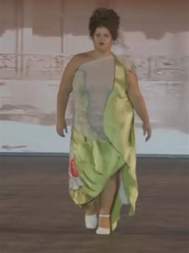 2.3K views · 25 reactions | התיאטרון הקאמרי The Cameri Theatre on Reels | Facebook