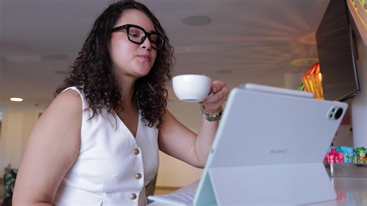 Meet the 𝗠𝗮𝘁𝗲𝗣𝗮𝗱 𝟭𝟮 𝗫 — a powerhouse of performance, precision, and portability. Designed for professionals who demand more from their devices. | L'express Maurice