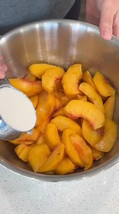 29K views · 52 reactions |  This easy peach crisp recipe (aka peach crumble) is loaded with fresh, juicy peaches topped with a generous helping of buttery brown sugar and oat streusel. Enjoy it warm with a scoop of vanilla ice cream. ⭐️RECIPE LINK IN COMMENTS ⭐️ | Dessert Now, Dinner Later | Facebook