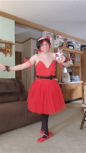 #rwby #rubyrosecosplay #ballet #ballerina #dance #cosplay #rwbycosplay #rubyrose #cosplayer #shorts