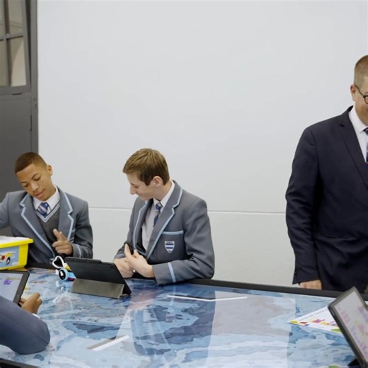 Few projects better capture that spirit of forward-thinking generosity than the completion of Phase 2 of Grey Junior School-Official Coding and Robotics Lab. Thanks to the continued financial support of Professor Derek Boyd (Class of 1959) and the Old Greys of America, this remarkable venue has become the place where curiosity meets creativity, and it has quickly become a favourite space where boys work enthusiastically in small groups. Click here to see the video https://www.youtube.com/@thegre