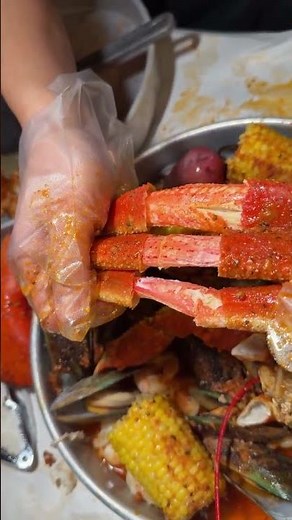 Delicious snow king crab legs at angry crab shack, Las Vegas!