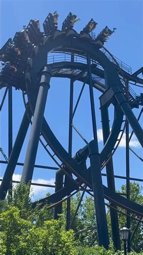 Loop de Loop | Batman The Ride, Six Flags St. Louis