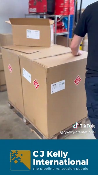 Efficient Pipe Clog Removal with M18 Flexible Shaft Machine