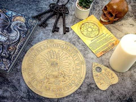 Le pendule et la ouija : Histoires et anecdotes