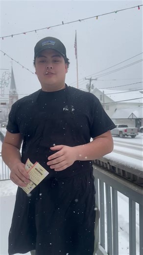 Happy Snow Day! | Farmington House of Pizza NH