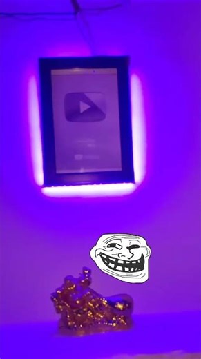 My Editing room?Mera editing room? kaisa hai comment now...