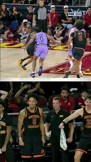 Dunk had the bench HYPED 🔥