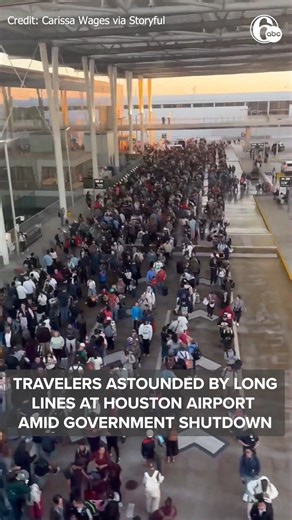 21K views · 98 reactions | Some fliers at George Bush Intercontinental Airport could hardly believe their eyes when a SkyWay shuttle at the Houston hub gave them a bird’s-eye view of the long, snaking check-in lines amid TSA staff shortages caused by the government shutdown. | 6abc Action News | Facebook