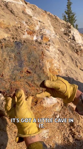 Massive Fluorite Discovery by Geologist