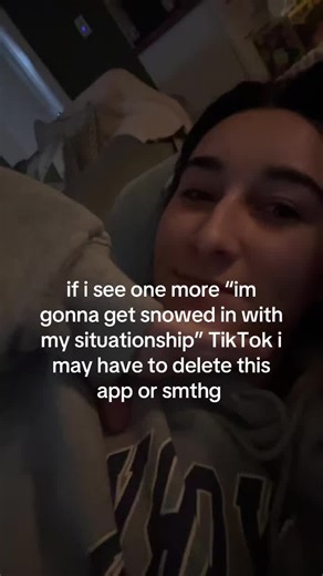 if I can’t have fun no one can🤣🤣 #freeze #winterstorm #gn