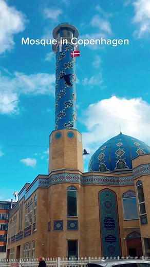 Exploring the Stunning Mosque in Copenhagen, Denmark