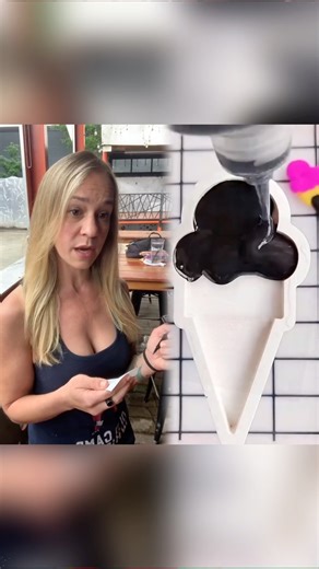 What restaurant doesn’t charge for dressings? #serviceindustry #server