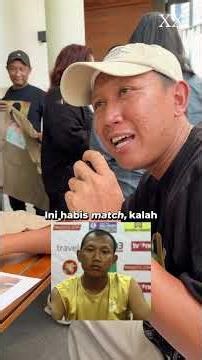 Minta tanda tangan sama Boris, Jegel, Oki dan Bene, tapi kok fotonya gitu?