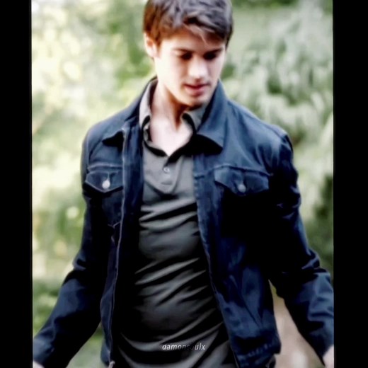 Jeremy Gilbert's Stylish Moments in The Vampire Diaries