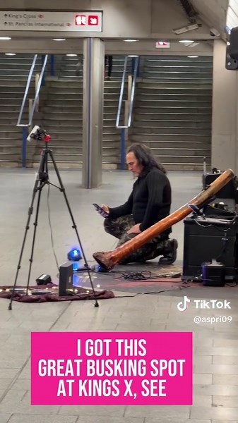 Didgeridoo Busker at Kings Cross: A Curious Encounter