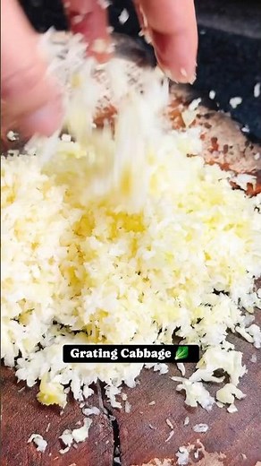How to Grate Cabbage Easily 🥬 | No Mess, No Hassle!