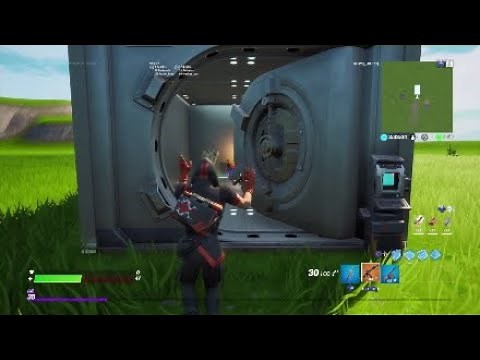 How To Make BOSSES And VAULTS In Fortnite Creative!