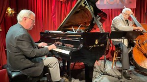 David Hazeltine & Louis Hayes reunite the historoic ensemble LOUIS HAYES & THE JAZZ COMMUNICATORS this week at Manhattan's Smoke Jazz Club, Wed - Sun, May 21 - 25. Tickets to all 5 nights (including Friday night livestreams) are available: https://tinyurl.com/yp5vae9f. This powerhouse group features: Abraham Burton (tenor saxophone) Steve Nelson (vibraphone) David Hazeltine (piano) Gerald Cannon (bass) Louis Hayes (drums) **video from previous SMOKE performance feat. different line-up** | SMOKE 