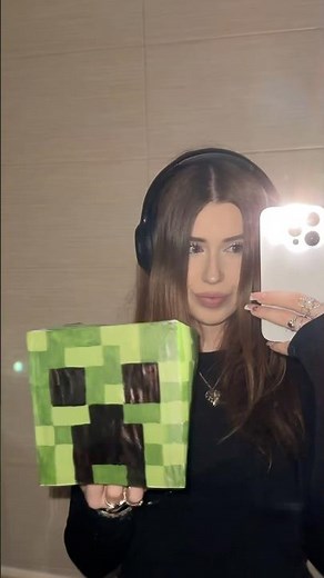 DIY Minecraft CREEPER Lamp PERFECT For ROOM Makeover