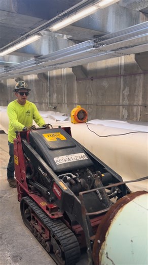 Precision extraction, piece by piece. Pipe removal at the Port of Tampa made possible with the expert help of Kelley Equipment. #PAW #PAWMaterials #PAWCompanies #PAWDemolition #PAWDemo #catequipment #demolition #materials #recycling #demosite #recyclingyard #demolitionteam #excavator #constructionwork #constructionlife #heavyequipment #FYP | PAW Materials Inc.