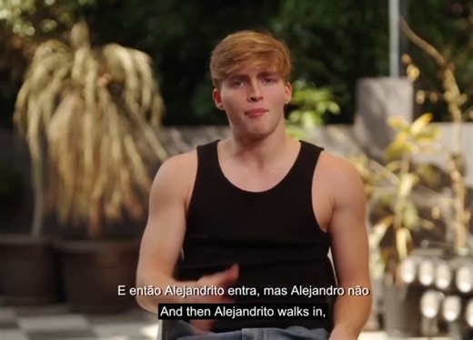 🐹| Gabi nos cuenta como ingresó #Alejandro al camerino donde se estaban preparando, minutos despues de ser elegidos como miembros oficiales de #STBV🐥: Y después entra Alejandrito, pero Alejandro no entró como yo entré así como: '¡Let's go!'. Alejandro entró: 🥺🐥: ​Y nosotros cambiándonos, Kauê y yo cambiándonos y poniéndonos el cinturón y todo... y Alejandro me hace así: 🥺 y me coge así: 🐹: 'Gabi, lo logramos'. 😭🐥: ​Y yo, 'Lo logramos, ¡vamos! Eso, ¡vamos! Lo logramos. Dios, Dios, te lo d