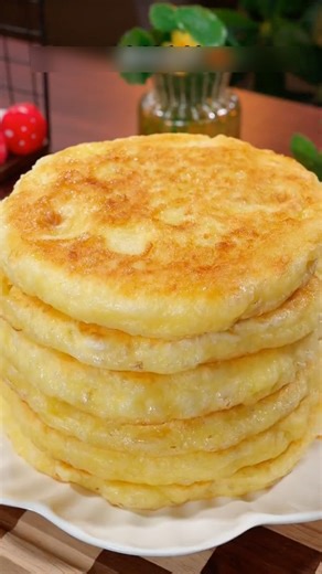 Fluffy Pancake Recipe Better Than Cafés 🤯 #shorts #shortsfeed #homemade
