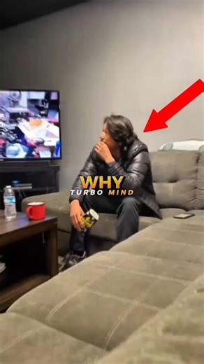 Why Han Is Always Eating in Fast & Furious 🍟