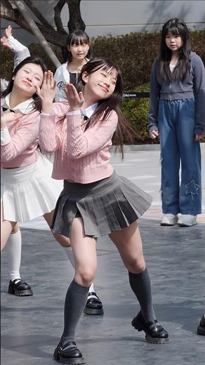 Dance] 권채은 ChaeEun: 하츠투하츠 Hearts2Hearts 'The Chase' 01: 딩가딩가 랜덤플레이댄스 버스킹: 250315 여의도: DGDG RPD: 제이킹덤