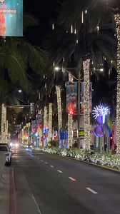 12K views · 858 reactions | Dazzling lights on Rodeo Drive nights ✨ Come spend a night in our holiday wonderland! #OnlyonRodeo | Rodeo Drive | Facebook
