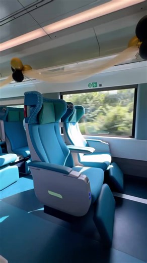 Simply Railway | Mexico's night train! 🇲🇽 @trenmaya #train #traintravel #mexico #yucatán #simplyrailway # railway #travelbytrain | Instagram